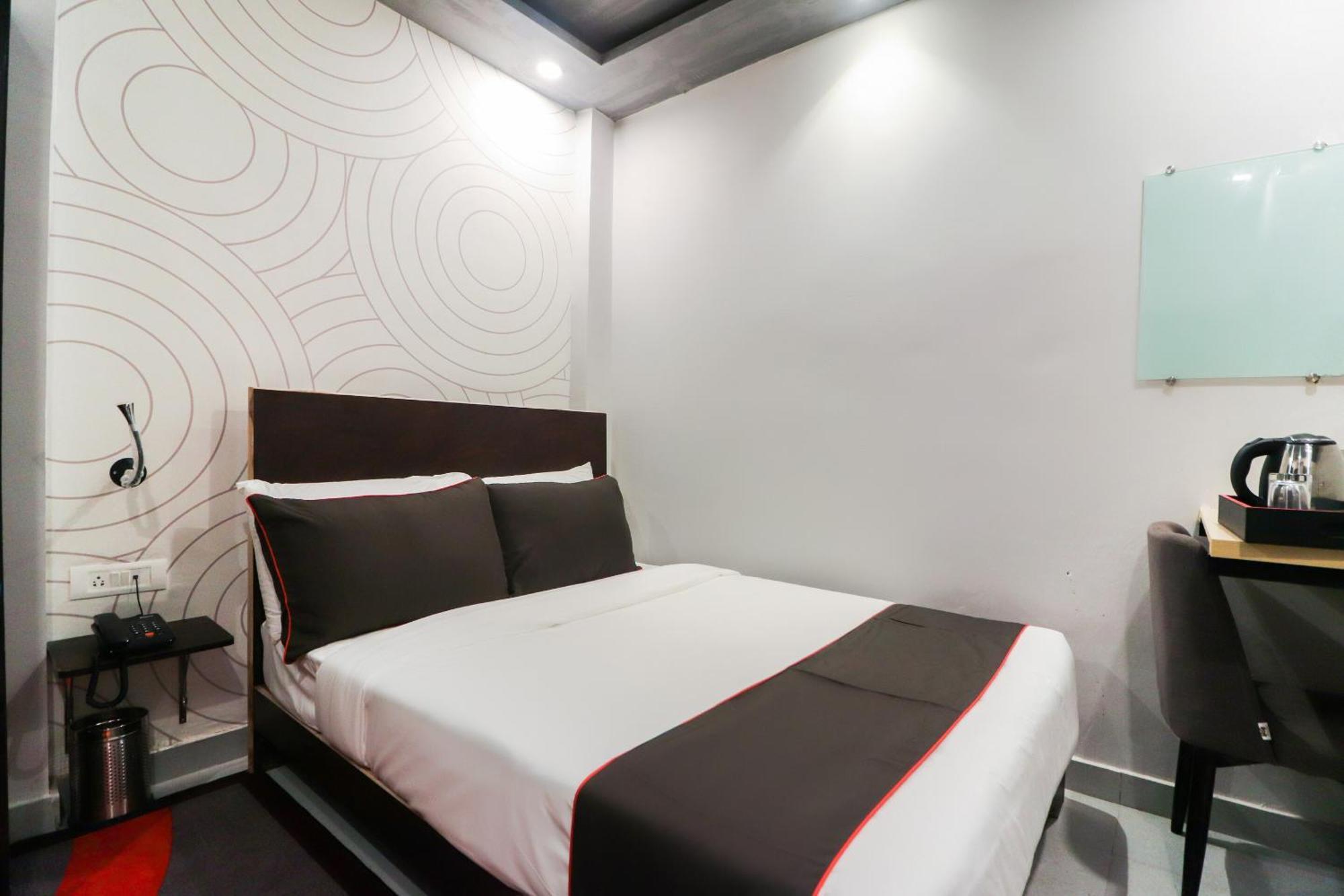 Super Collection O Sonica Gold Civil Lines Hotel Prayagraj Luaran gambar